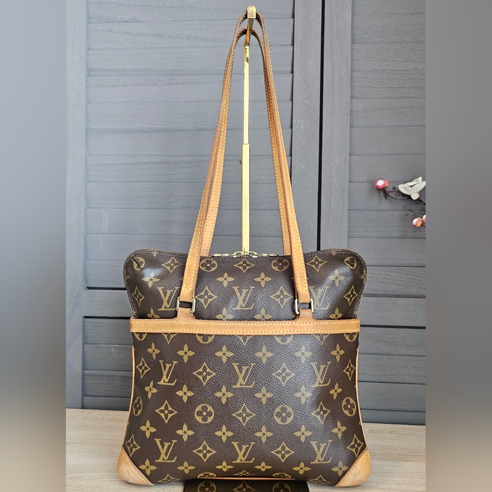 Authentic LOUIS VUITTON Coussin GM Shoulder Bag